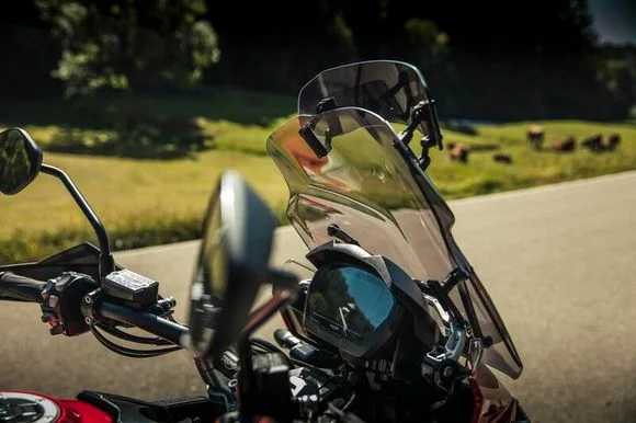 media.motoblouz5-335869
